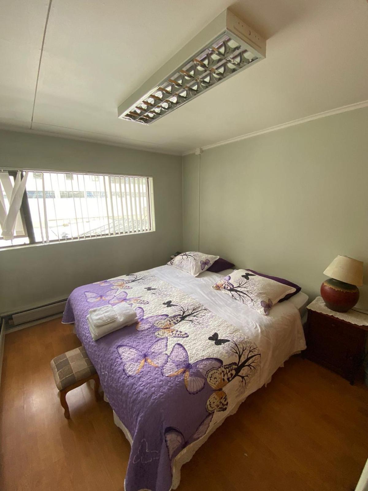 פואנטה ארנס Karol Hostal מראה חיצוני תמונה
